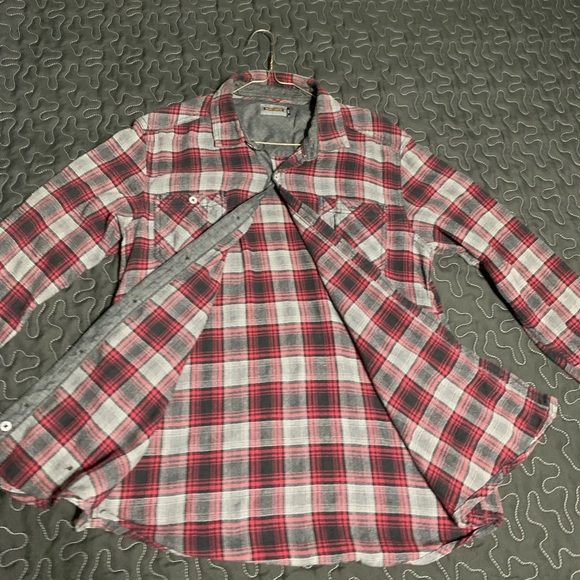Burnside Men’s Flannel - Picture 2 of 3